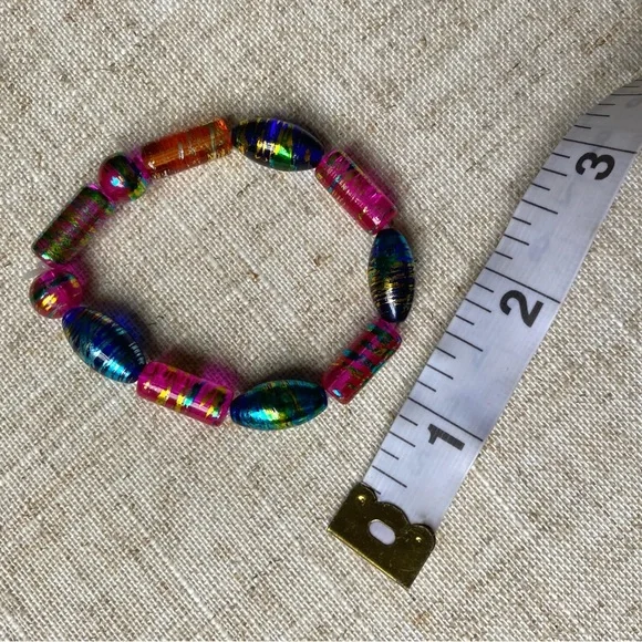 Colorful Beaded Bracelet - Picture 3 of 3